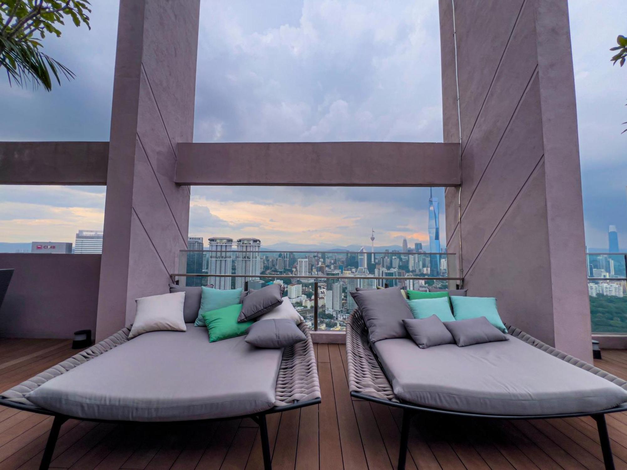 Sky Pool Suites Kl Sentral - Riveria City Kuala Lumpur Eksteriør billede