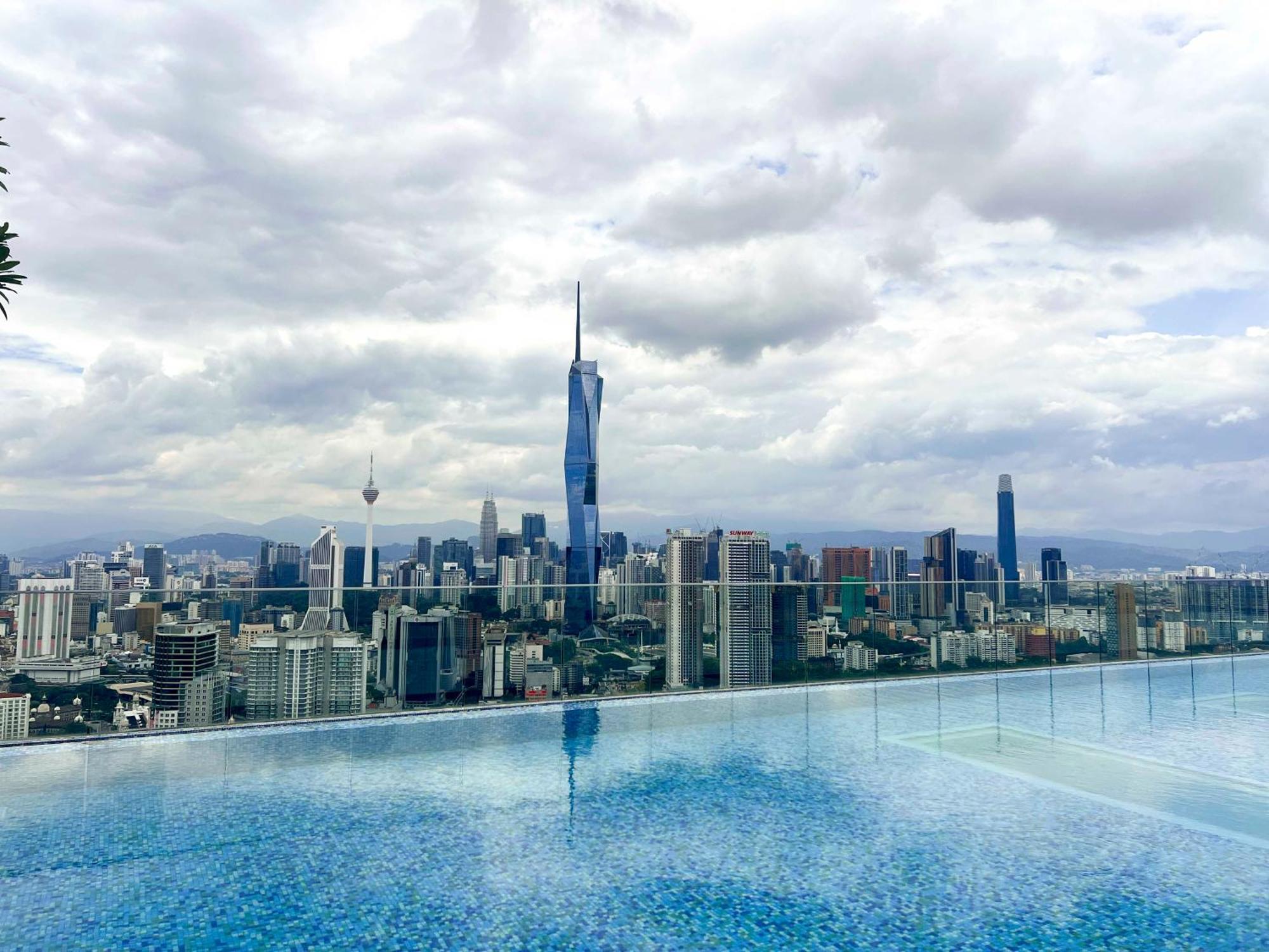 Sky Pool Suites Kl Sentral - Riveria City Kuala Lumpur Eksteriør billede